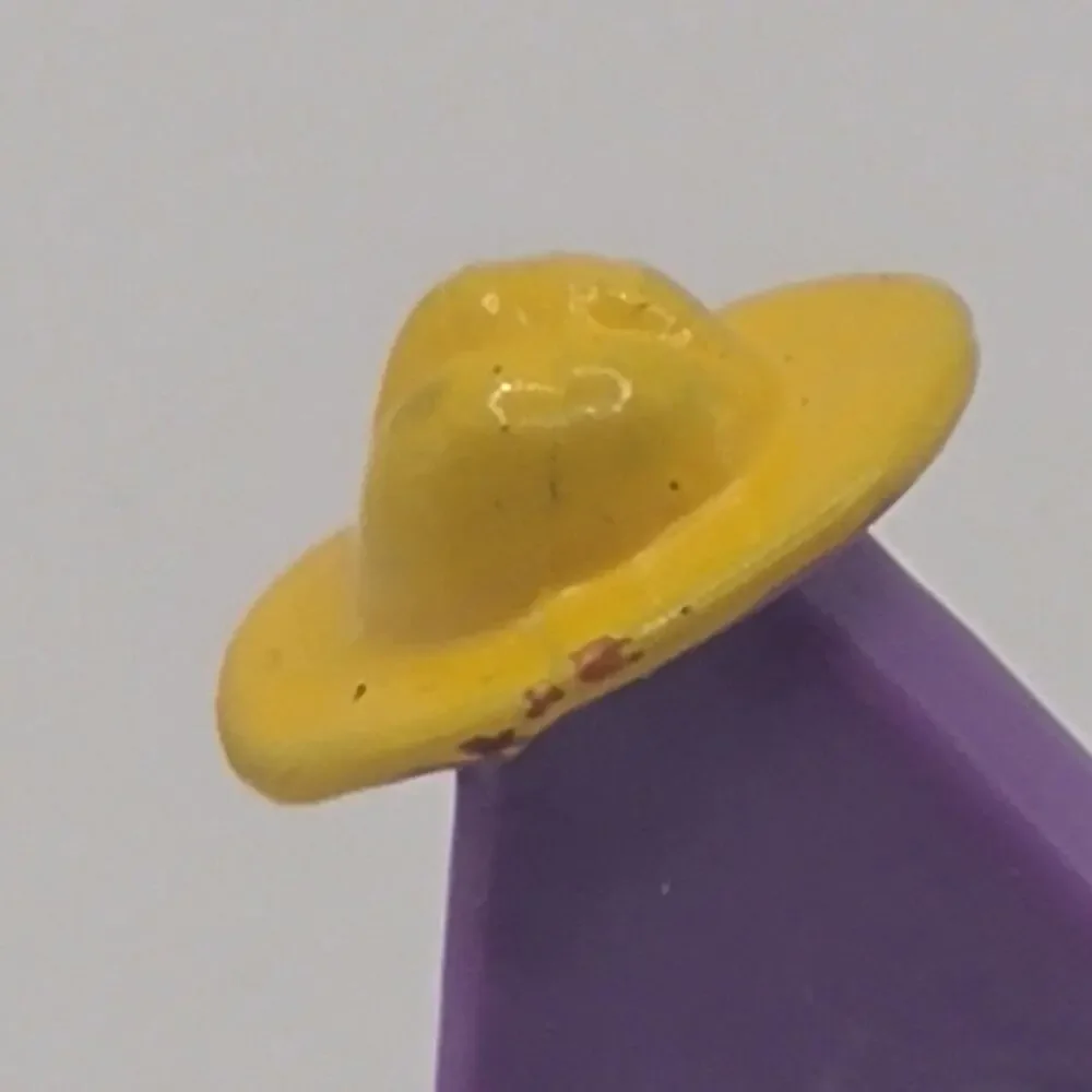 Mr. Rush from Mr. Men Little Miss Vtg 1978 Arby's Toy Mini Figure Hargreaves